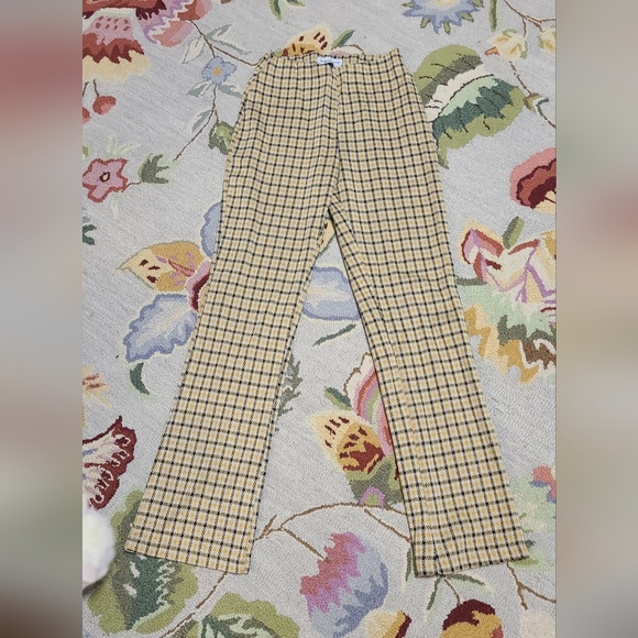 urban outfitters cropped  pants - Picture 2 of 3